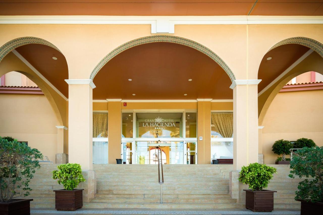 Ohtels La Hacienda Hotel La Pineda Exterior foto